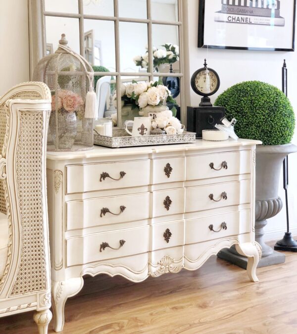 Callie French Provincial Chest of Drawers