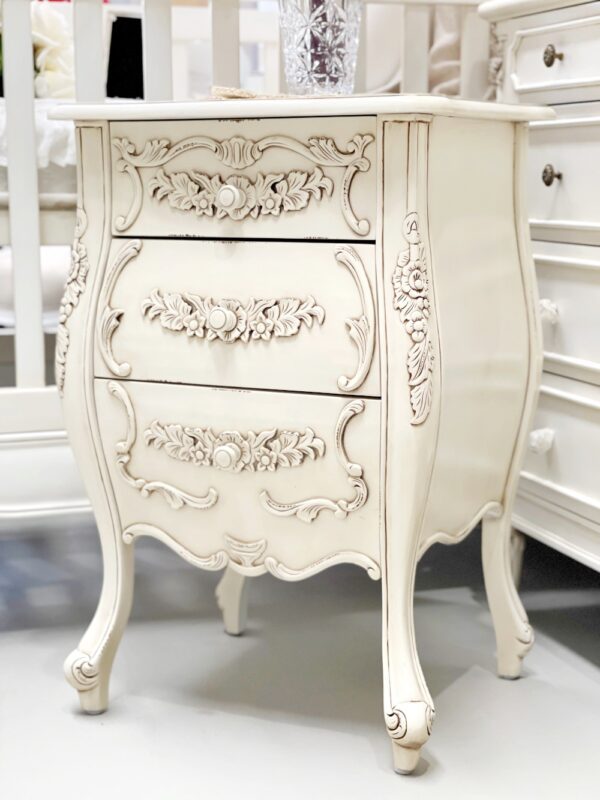 Joutel Antique Cream French Bedside Table - Image 2