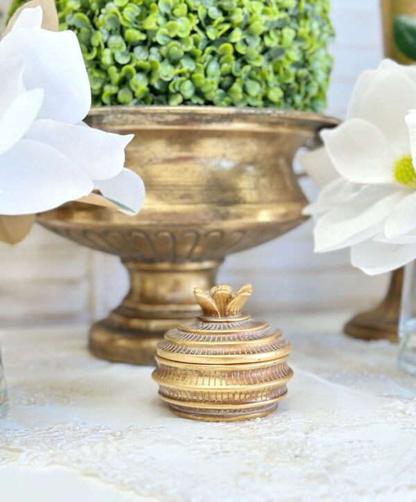 Salina Lotus Vintage Gold Jewellery Box Rococo Decor