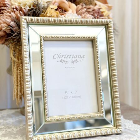 Seodat Etched Border Silver Photo Frame