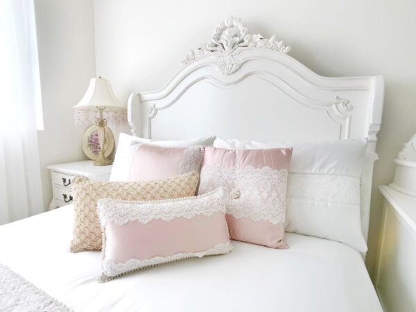 Sophisitque Ornate Provence Bed - Image 3