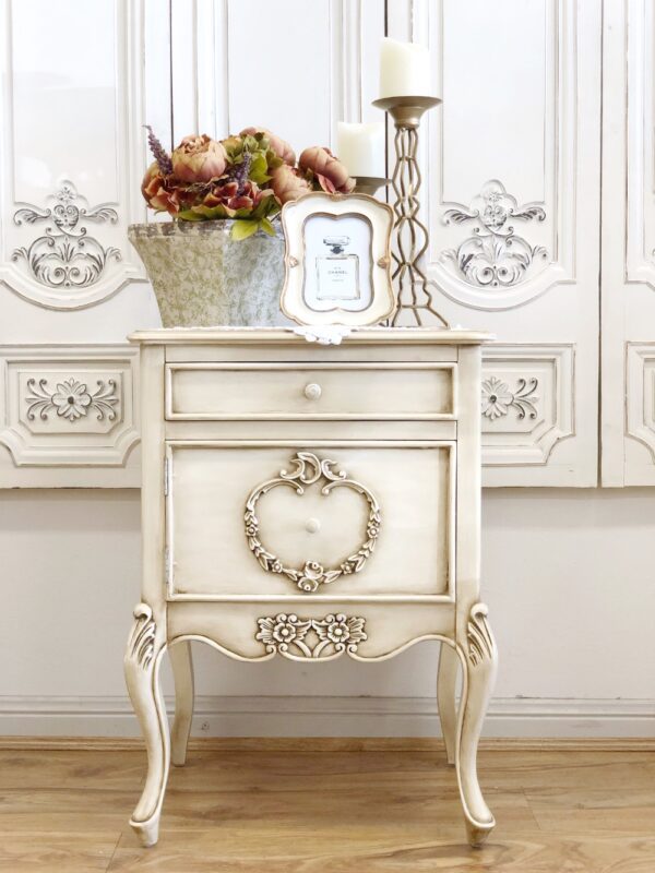 Cassiter Provencal Bedside Table