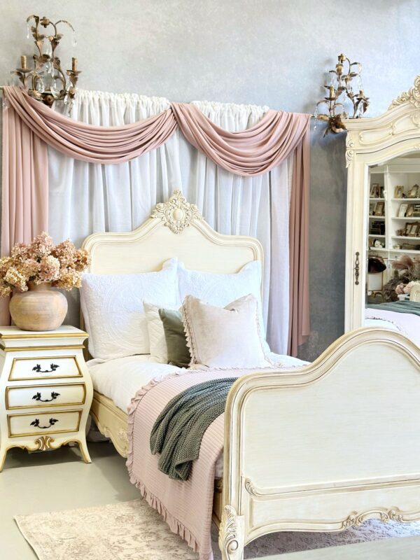 Provence Carved Bed - Image 3