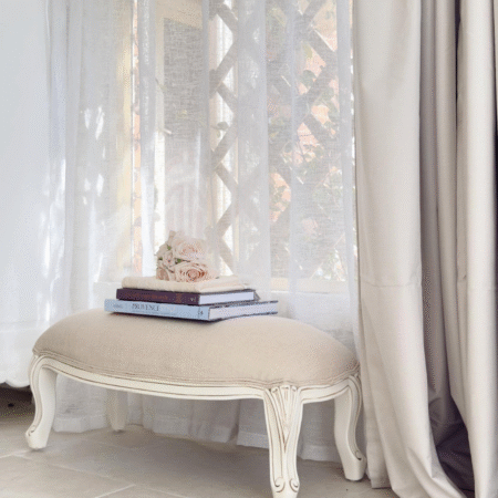 Louis French Provincial Curved Leg Upholstered Bench