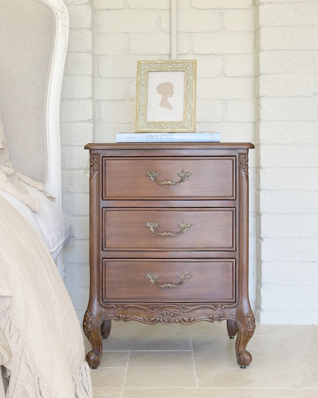 Le Foret Antique Brown French Provincial Bedside Table - Image 4