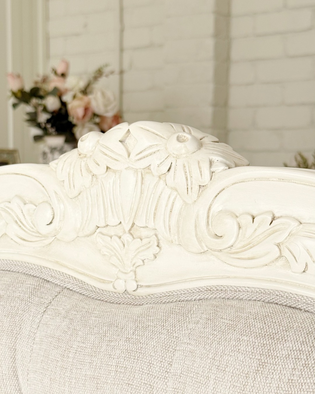 Alice Farmhouse Tufted Antique White French Provincial Bed