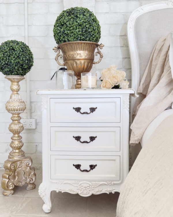 Le Foret Antique White Brass Handle French Bedside Table - Image 3