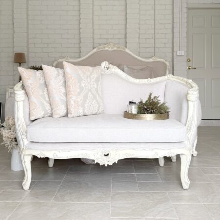 juliet-french-provincial-settee-antique-white-front-view.1