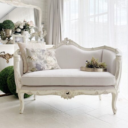 juliet-french-provincial-settee-antique-white-front-view.